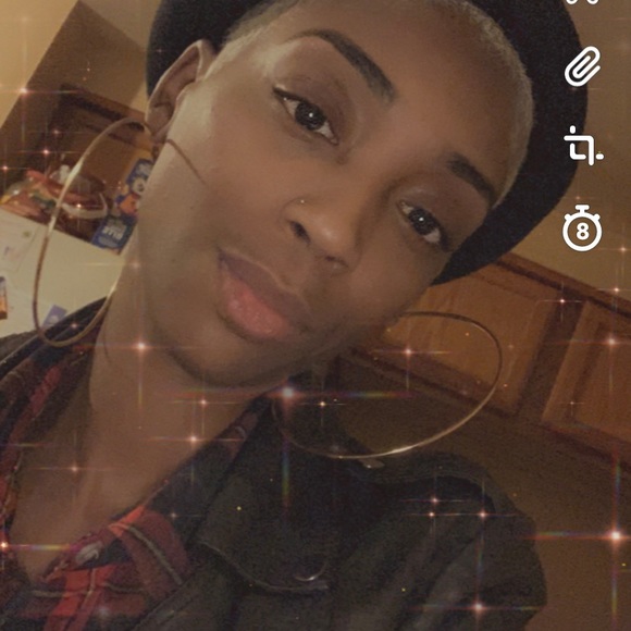 Meet your Posher, Genece - Picture 5 of 5